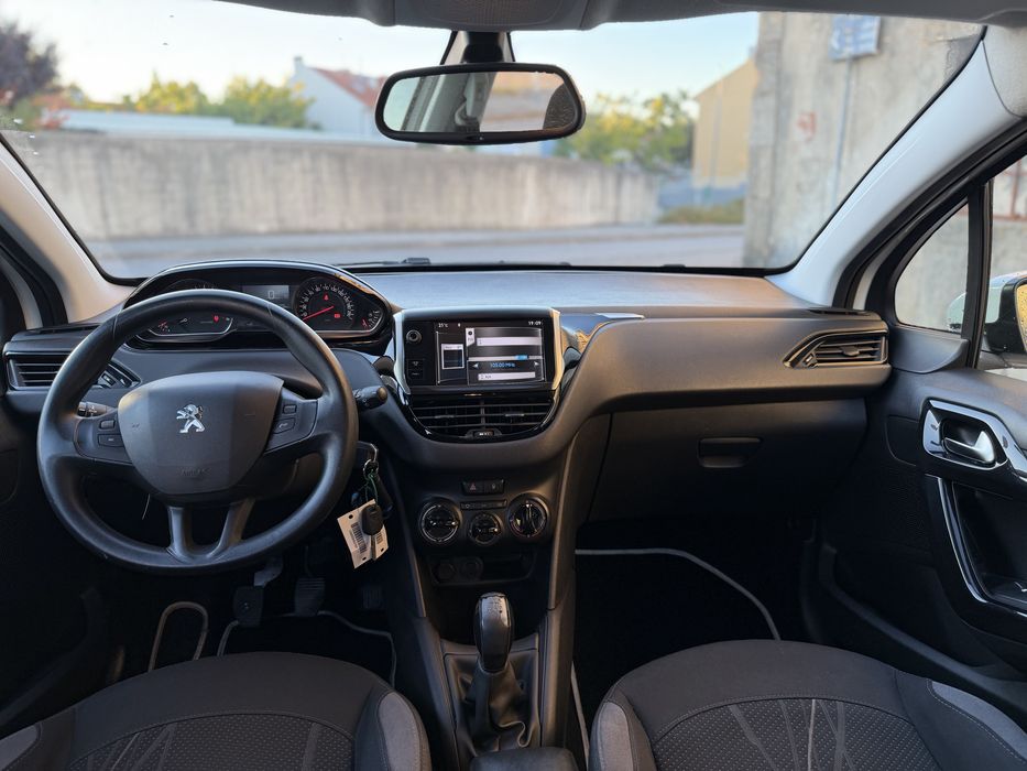 Peugeot 208 1.4hdi