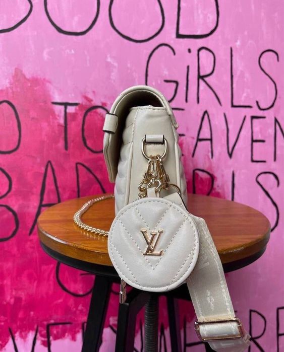 Сумка женская Louis Vuitton белая