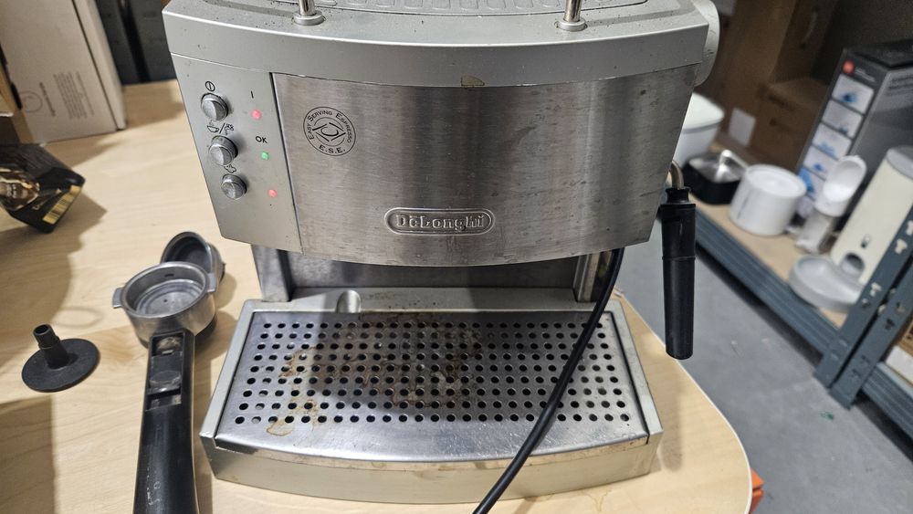 Ekspres do kawy delonghi kolbowy para