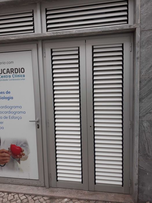 Reparação de Estores/Caixilharia em Alumínio e PVC.