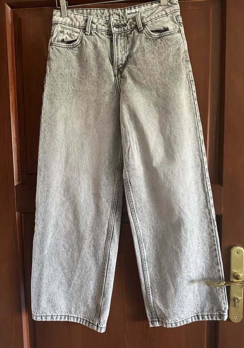 Jeansy boyfriend Bershka kolor szary 10-12 lat