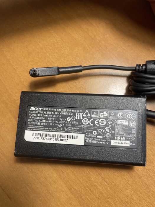 Блок Питания Зарядное Устройство Зарядка Acer Aspire V3 V5 A315, Swift
