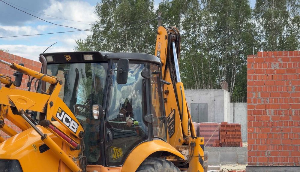 ПРОДАМ‼️Сучасний готовий будинок 200 м2 в закритому комплексі біля озера в с. Новарія | 7 хв до Львова на авто