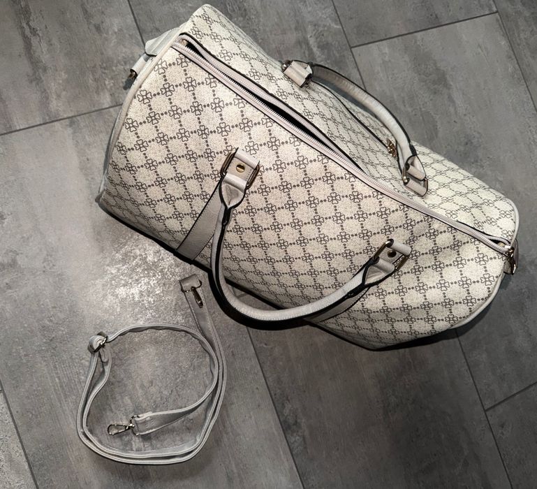 Torebka Duża Kuferek jak Nowa