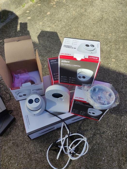 Kit câmaras com DVR Alhua