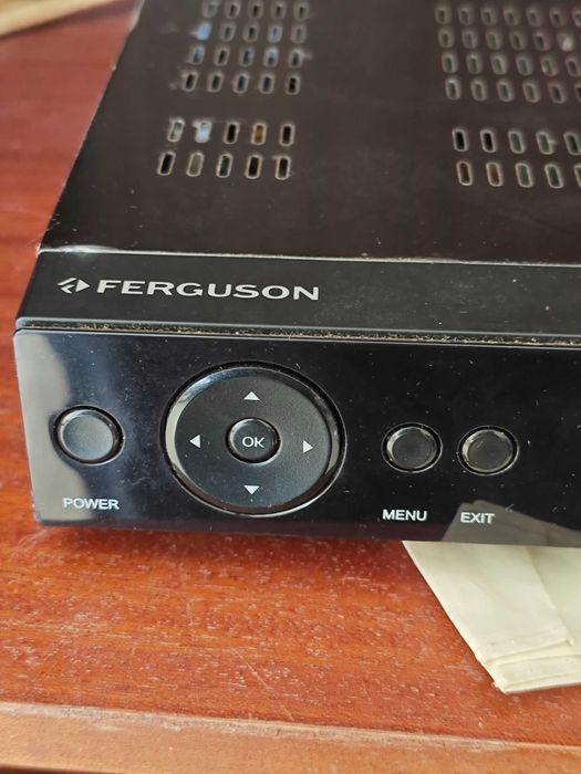 Receptor Satélite Ferguson Ariva 100E