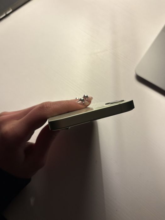 iPhone 12 , 128G ,Neverlock