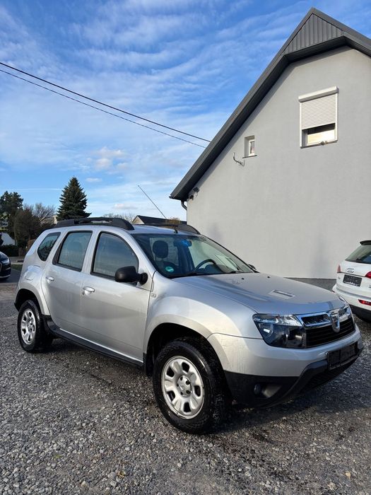 Dacia Duster Dacia Duster • 2013 r. • 4x2 • 1.6 Benzyna + LPG • 158 150 km