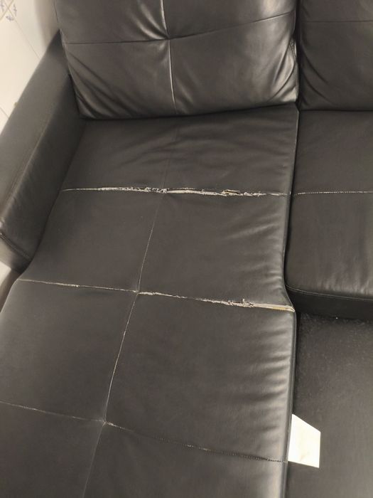 Sofá cama com arrumos usado