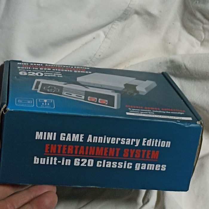 Consola toda nova em caixa completa