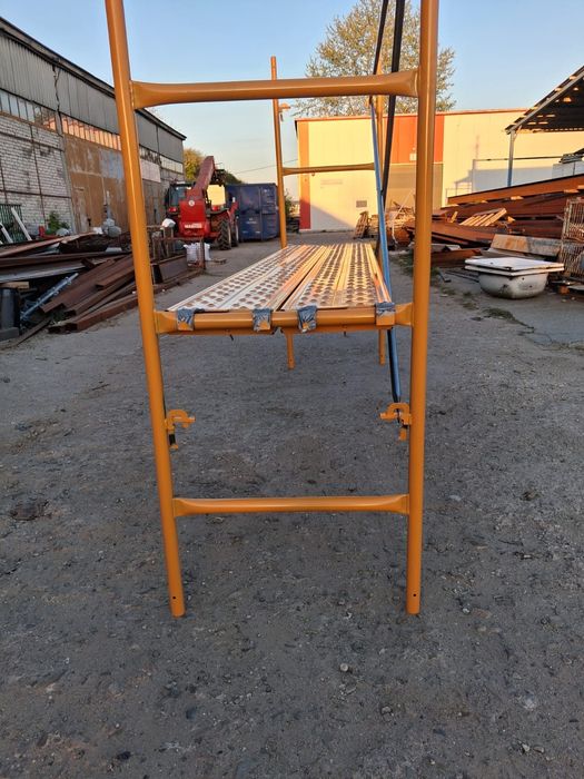 Rusztowanie budowlane  ogrodowe