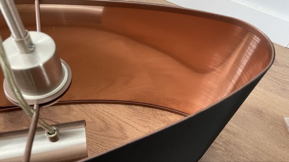 Candeeiro de teto suspenso preto