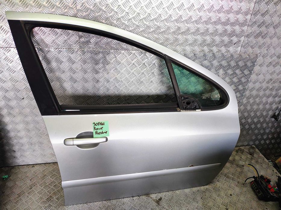 307 hdi drzwi przód prawy prawe przednie