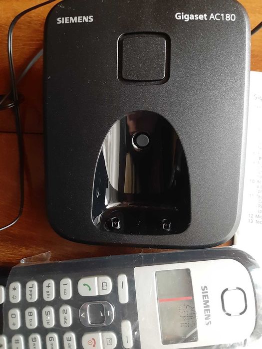 Telefone fixo sem fios, digital, como NOVO, com todos os acessórios.