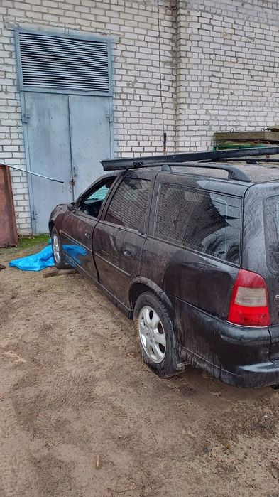 Опель вектра б,після дтп