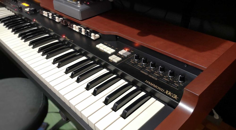 Hammond XK-3c com flight case