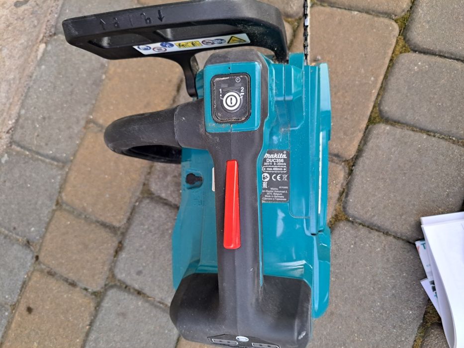 Makita DUC356 akumulatorowa pilarka łańcuchowa