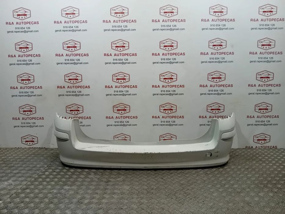 Parachoques trás Opel Astra H Caravan