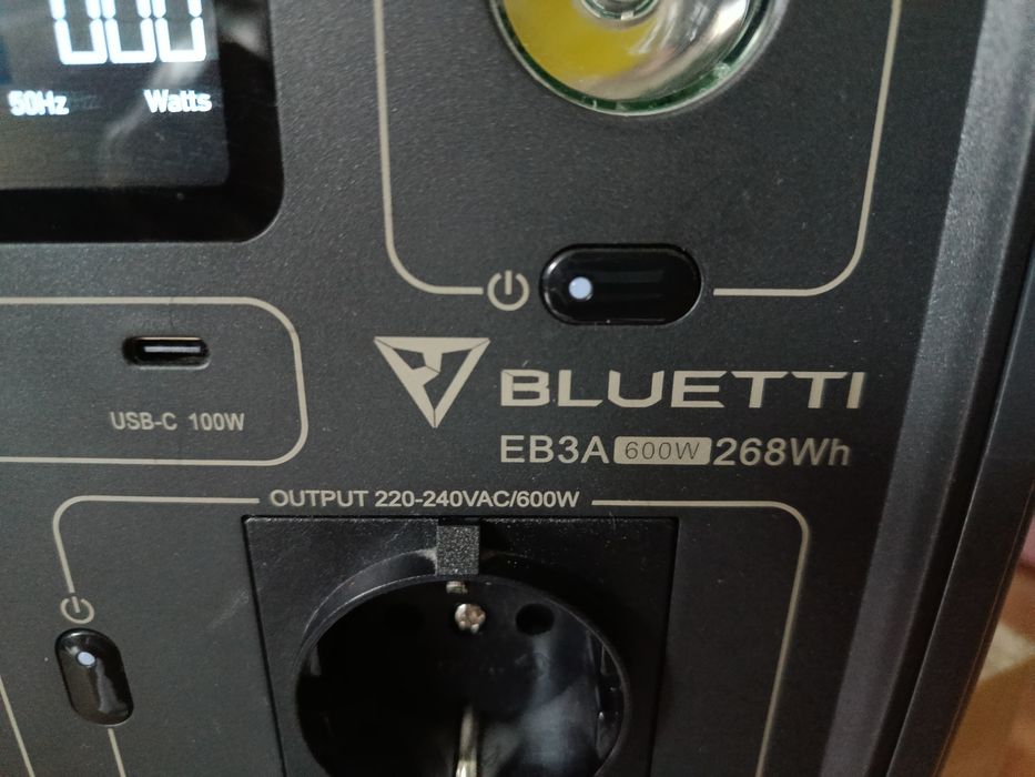 Станция Bluetti EB3A