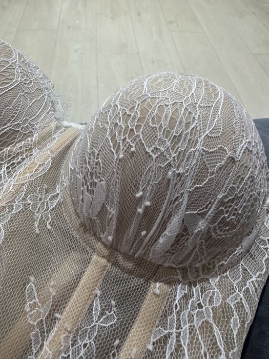 Корсет мереживний