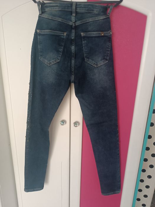 Piękne zdobione jeansy dishe d'she 27/28