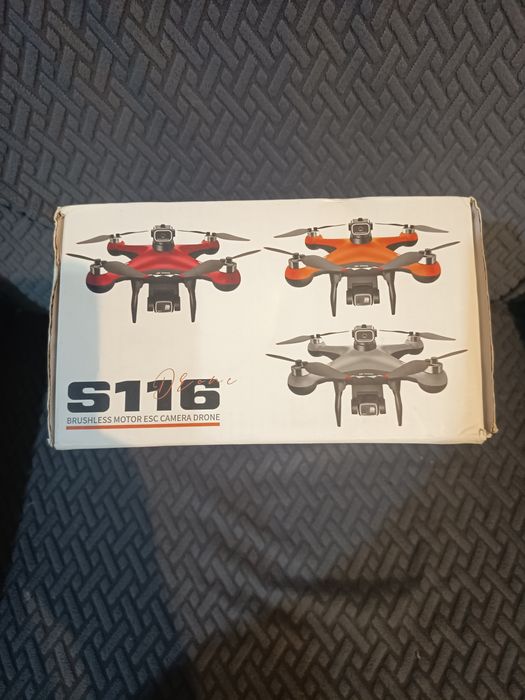Drone S116 (com motor brushless e câmara ESC)