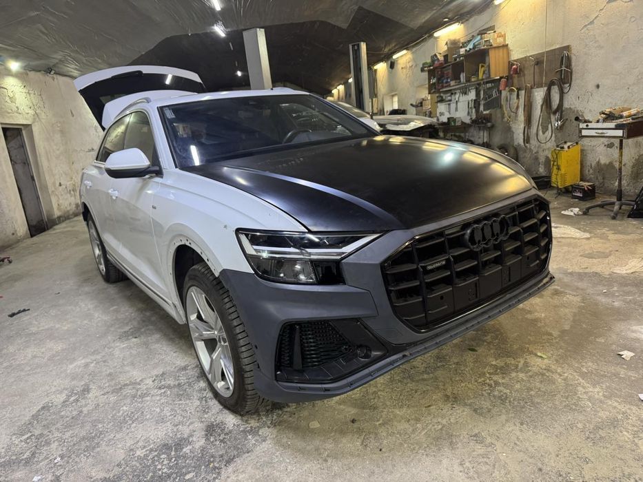 Капот audi Q8 ауді