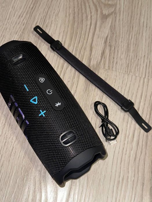 Портативна акустика JBL CHARGE 6