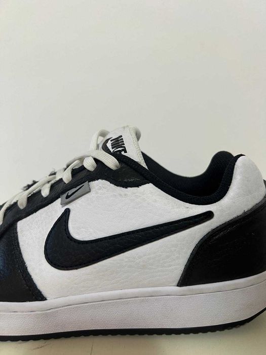 Ténis Nike Ebernon