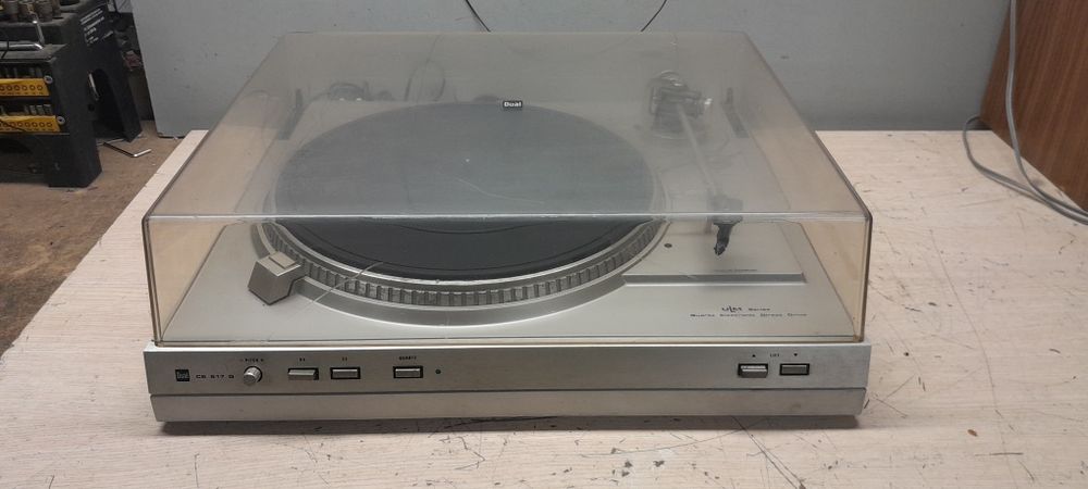 Gramofon DUAL CS 627 Q