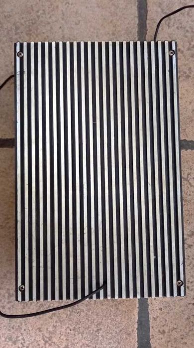 Colunas de Som - Estilo "ART-DÉCO"