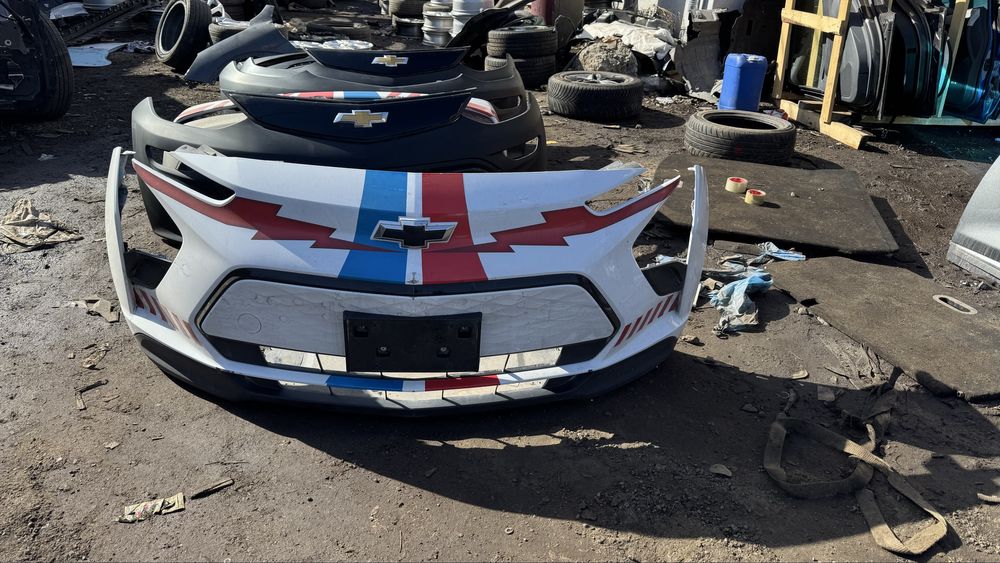 Передній бампер Chevrolet Bolt Ev рестайлінг usa