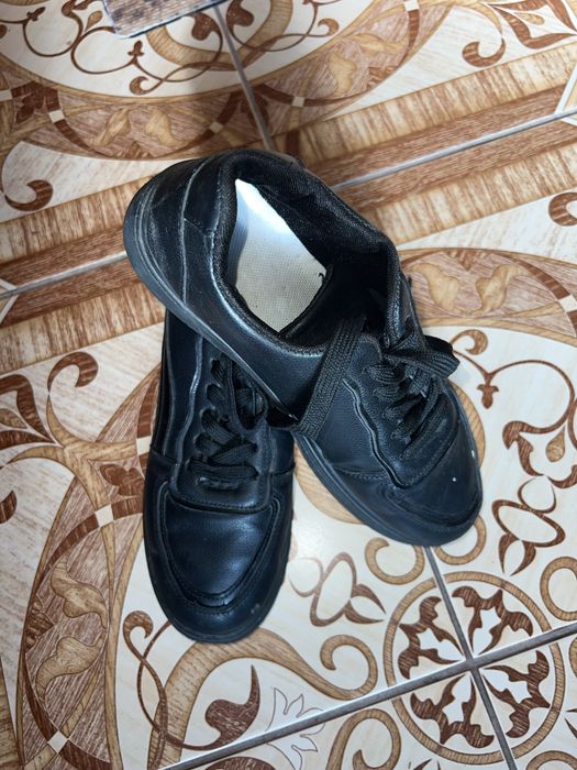 Кроссовки remix 39 оригинал