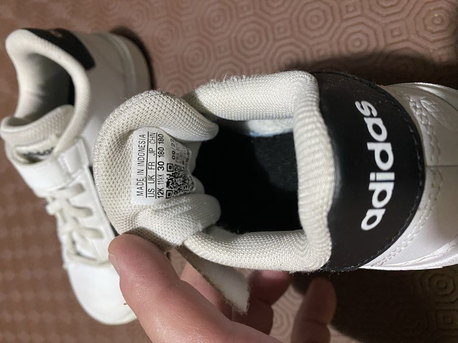 Sapatilhas criança Fila e Adidas como novas