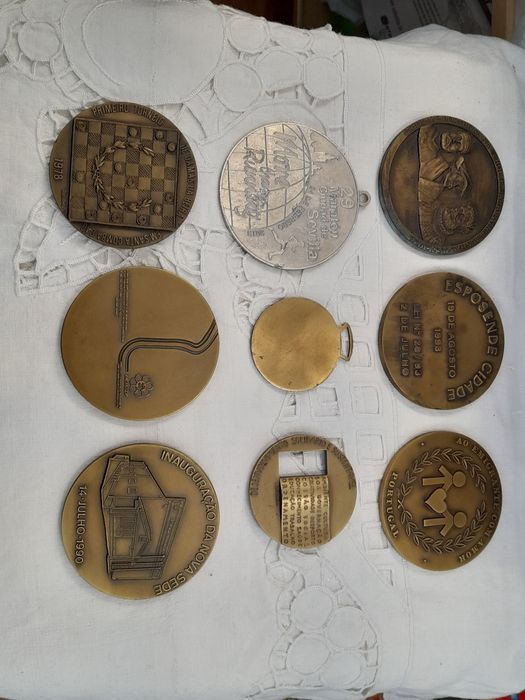 Medalhas de bronze comemorativas- Emigrantes, Alenquer , Esposende etc