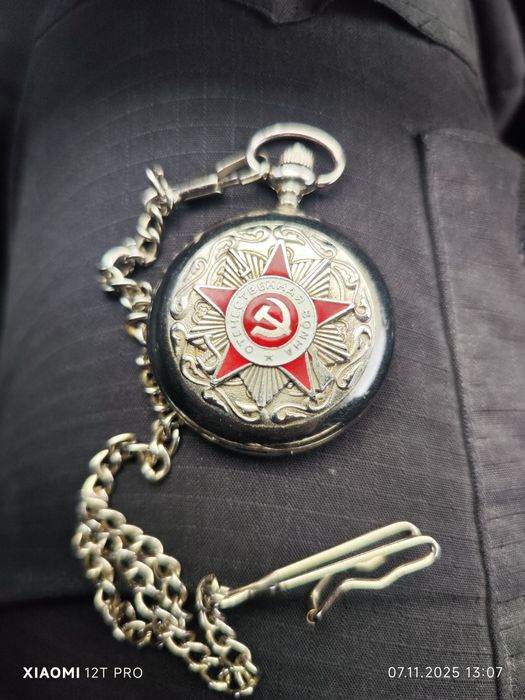 Продам часы кварц