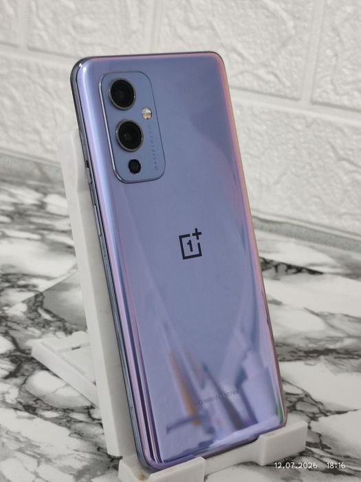 One plus 9 в ідеальному стані 12/128