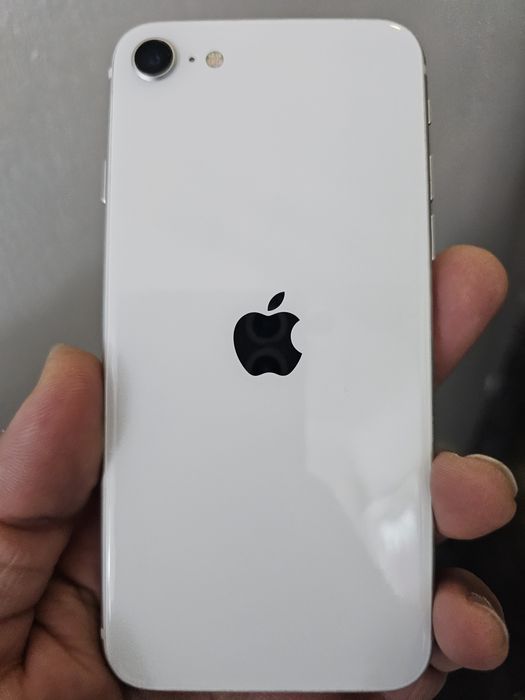 Iphone SE...64gb
