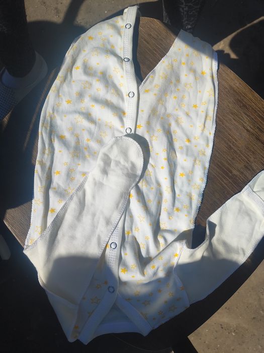 Продам дитячий одяг