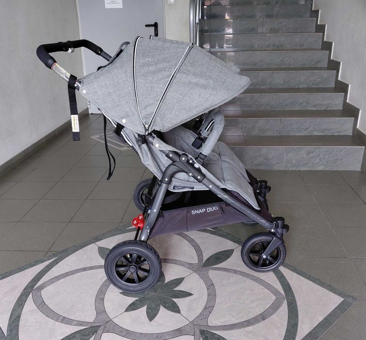 Wózek dla bliźniąt 2w1 Valco KOMIS