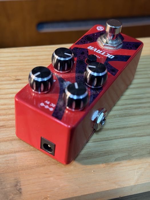 Pigtronix Octava Fuzz octave