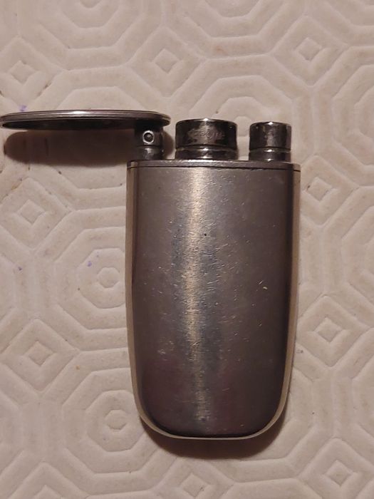 Isqueiro antigo a gaz