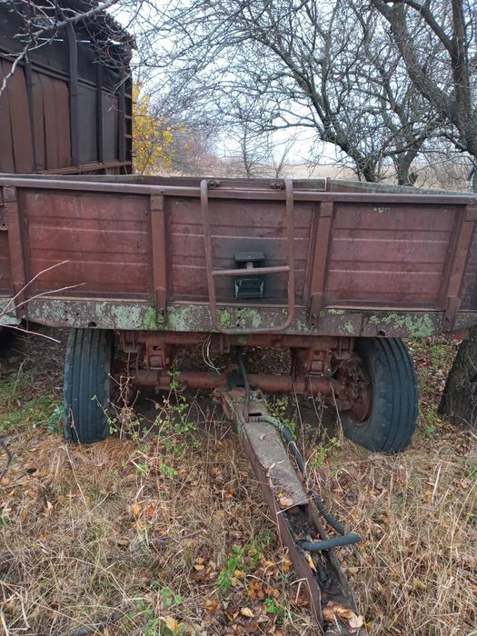 Продам причеп 2ПТС-4