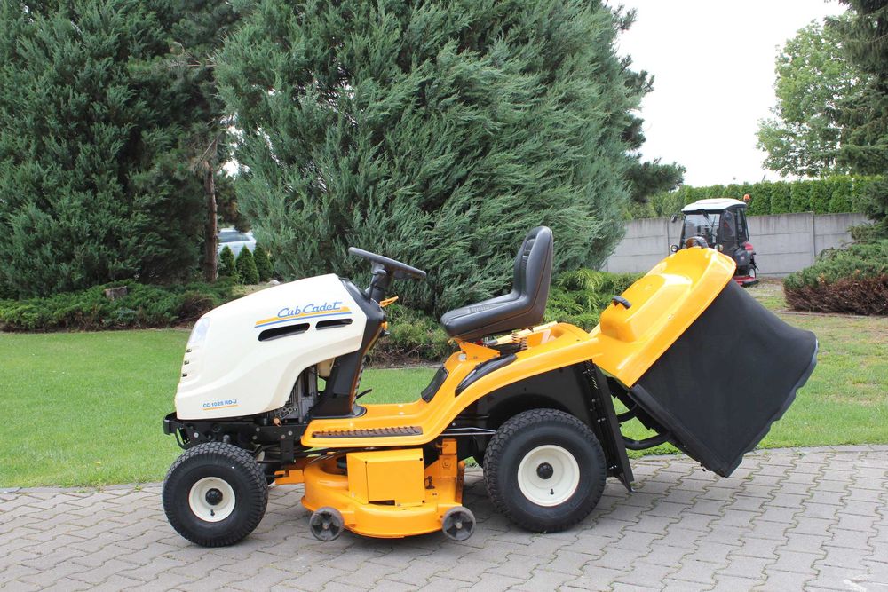 Cub Cadet CC 1025 RD-J V2  TRAKTOREK Kosiarka