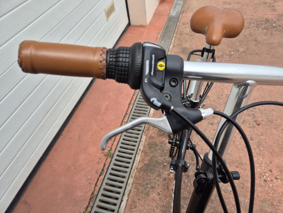 Bicicleta Dobrável Moma Firt class 20" como nova( Coimbra)