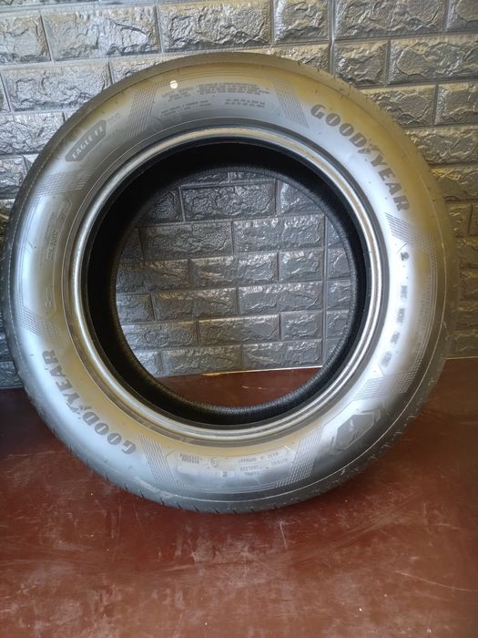 Opony Goodyear 225/60R17 Eagel F1 MO Asymetric 5