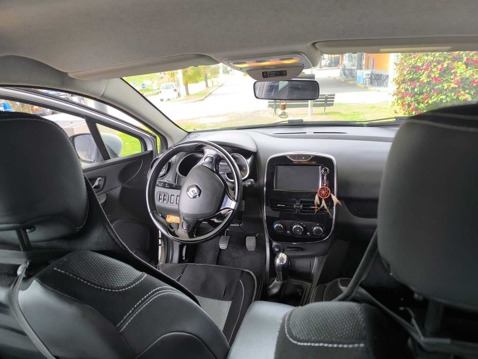 Carrinha Renault Clio IV