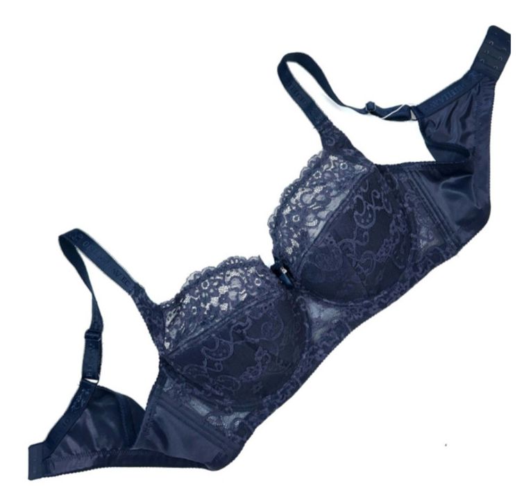 Бюстгальтер 90 Е чорний