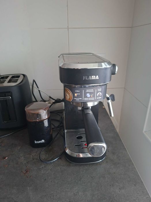 Maquinas de café Flama - 6 meses de uso