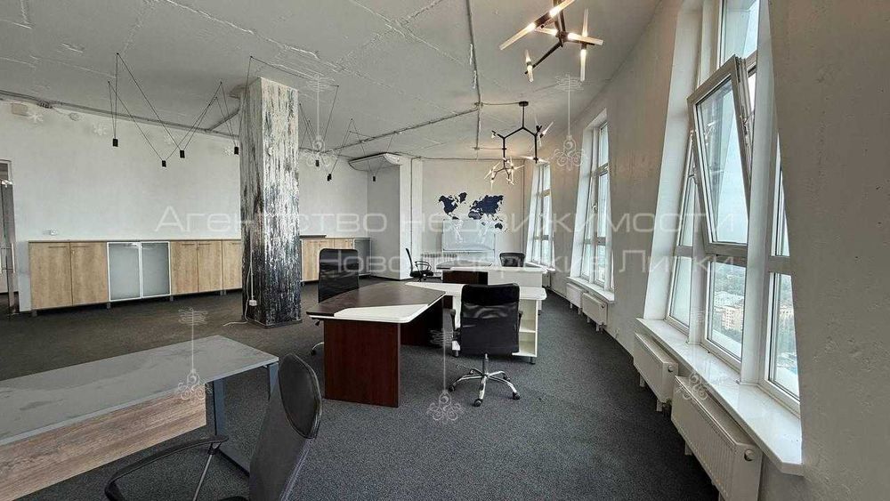 Оренда сучасного офісу загальною площею 200 м² у Бізнес Центр Carnegie Tower - 41 поверх - More